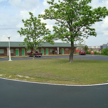 Town House Motel 图珀洛 外观 照片