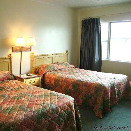 Town House Motel 图珀洛 客房 照片